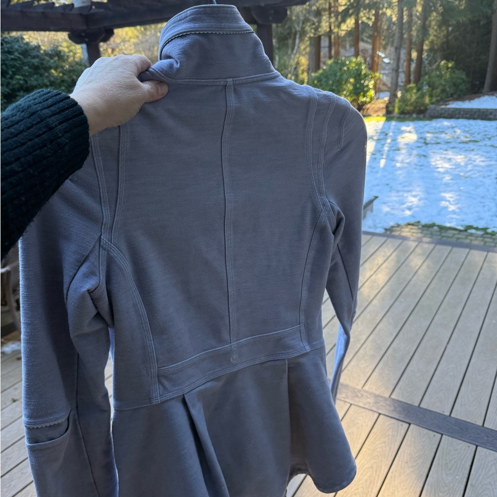 Lululemon Blazer Moto Jacket Convertible Fossil Fitted in Gray Peplum Size 8 - Picture 4 of 11